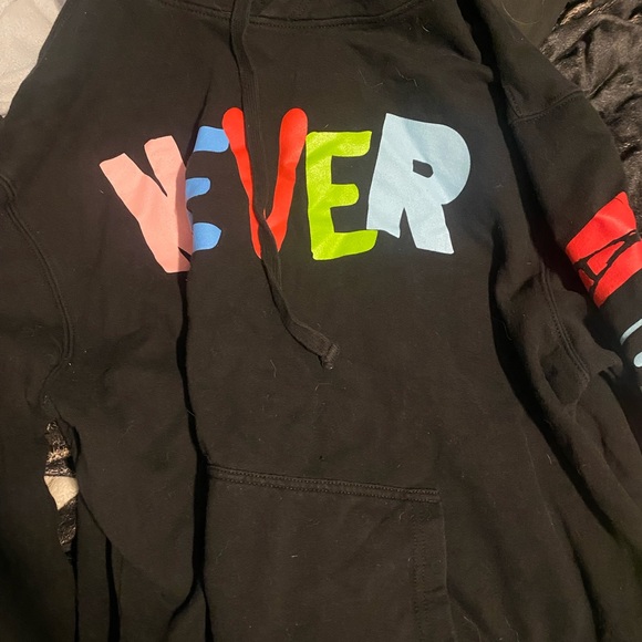 NBA YOUNGBOY NEVER BROKE AGAIN HOODIE - Picture 3 of 3
